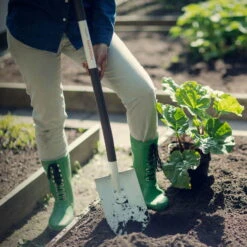 Fiskars Light Gärtnerspaten Spitz -Naturgrün Verkaufsgeschäft 0920100998 Light Gaertnerspaten spitz 2 107009