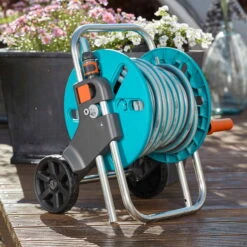 Schlauchwagen AquaRoll S, Gardena, Schlauchlängen Bis 15 M -Naturgrün Verkaufsgeschäft 0930200441 Schlauchwagen Aqua Roll S Set kpl mit 20m Schlauch und Systemteilen 4 61597