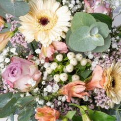 Blumenstrauß 'Stockholm' Inkl. Gratis Grußkarte -Naturgrün Verkaufsgeschäft 1110600097 strauss stockholm 5 121096