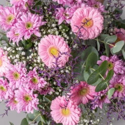 Blumenstrauß 'Toronto' Inkl. Gratis Grußkarte -Naturgrün Verkaufsgeschäft 1110600098 strauss toronto setting 2 121247