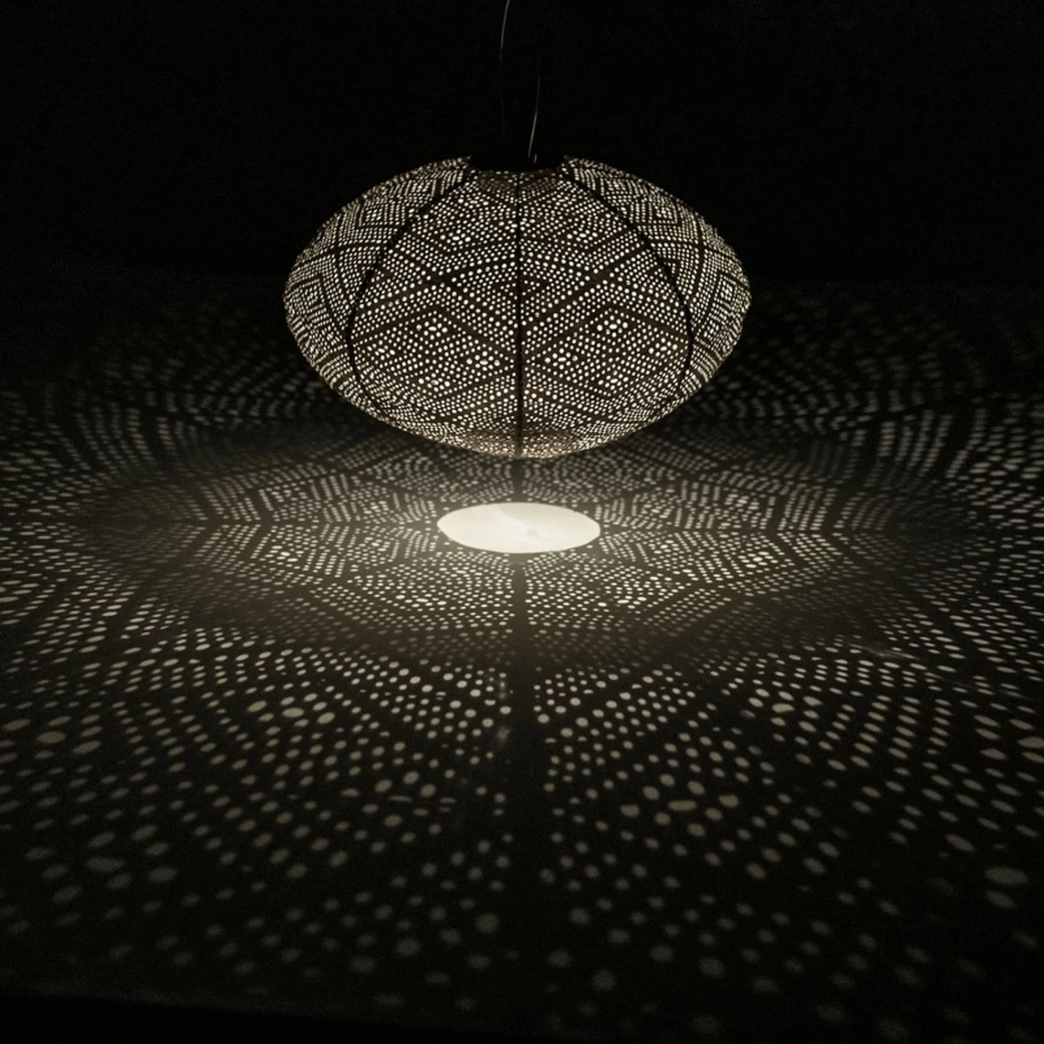 Solarlaterne 'Oval 40', Gold, Ø 40 X 27 Cm 2 Solarlaterne 'Oval 40', Gold, Ø 40 X 27 Cm – Bild 2