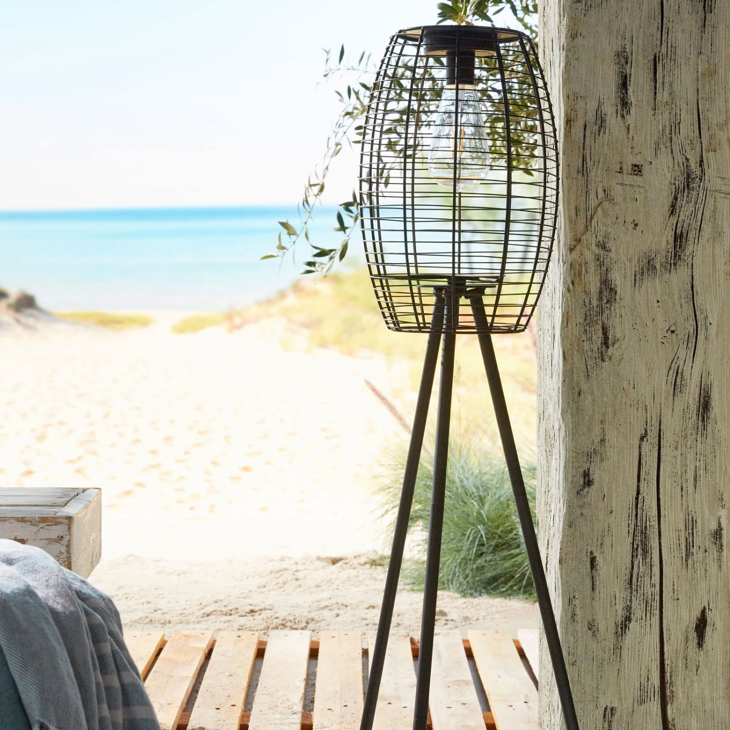 Solar-Standleuchte 'Killarney', Schwarz, Metall, Ø 20,5 X H 32 Cm 1 Solar-Standleuchte 'Killarney', Schwarz, Metall, Ø 20,5 X H 32 Cm