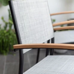 Stapelsessel 'Vera', Mattschwarz/birkengrau, Ca. 83 X 55 X 55 Cm 9 Stapelsessel 'Vera', Mattschwarz/birkengrau, Ca. 83 X 55 X 55 Cm -Naturgrün Verkaufsgeschäft 3910302710 Alu Stapelsessel Vera matt schwarz Textilen birkengrau 21 4 119301