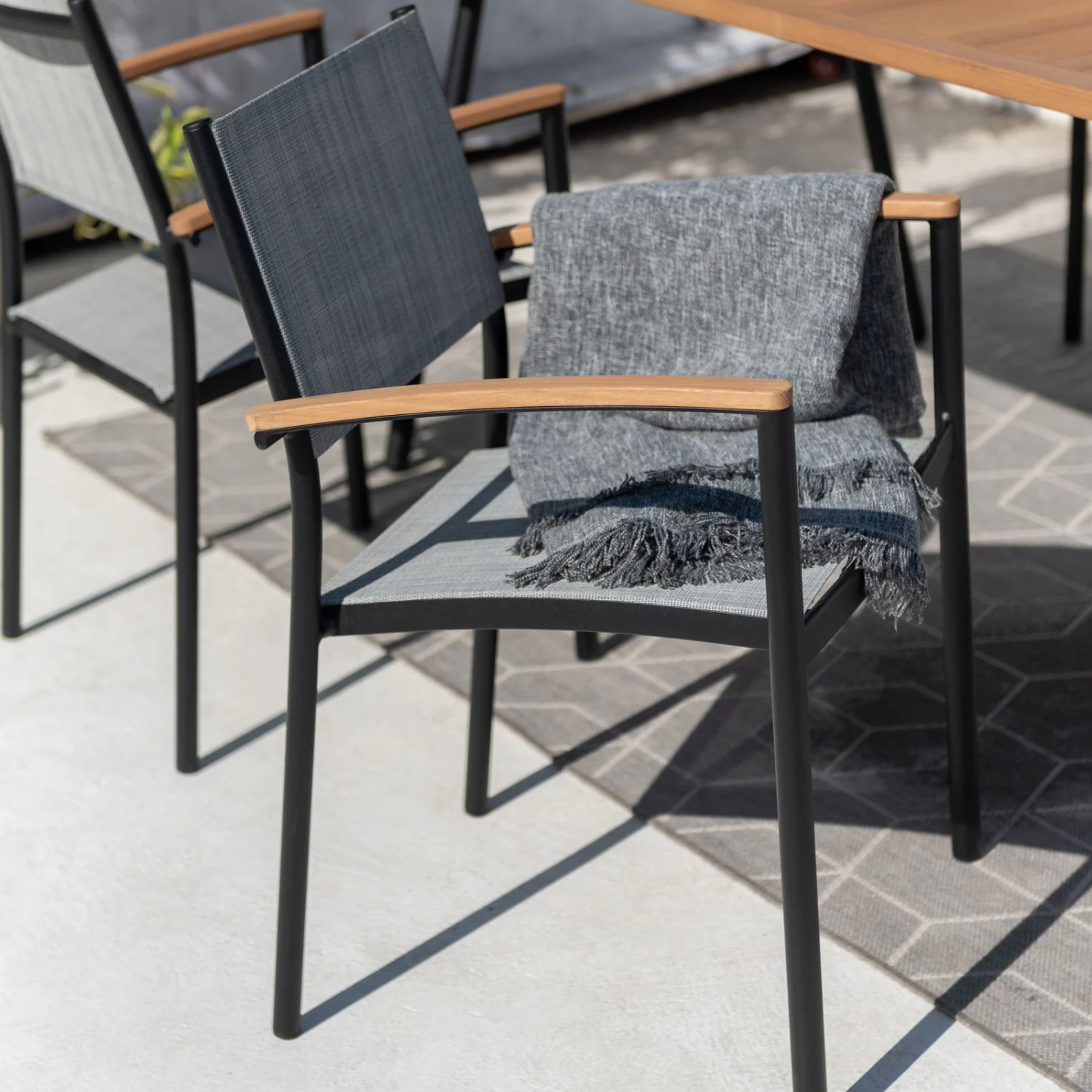 Stapelsessel 'Vera', Mattschwarz/birkengrau, Ca. 83 X 55 X 55 Cm 6 Stapelsessel 'Vera', Mattschwarz/birkengrau, Ca. 83 X 55 X 55 Cm – Bild 6