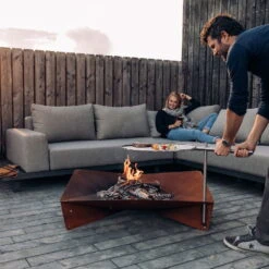 Höfats TRIPLE 90 Feuerschale In Schwarz, Maße 90 X 78 X 24 Cm -Naturgrün Verkaufsgeschäft 3920150074 TRIPLE 90 Feuerschale 90x78x24cm 4 57574